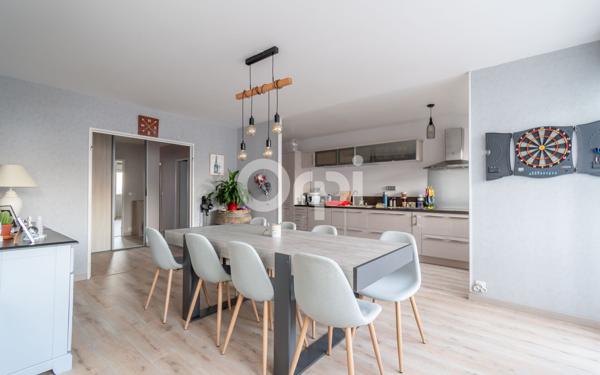 Appartement à vendre    3 pièces • 78 m2 Reims