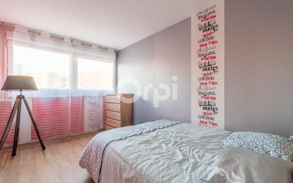 Appartement à vendre    3 pièces • 78 m2 Reims