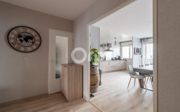 Appartement à vendre    3 pièces • 78 m2 Reims