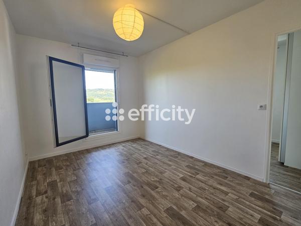 Appartement
         4 pièces
        - 66 m² Exclusivité 255 000 € *