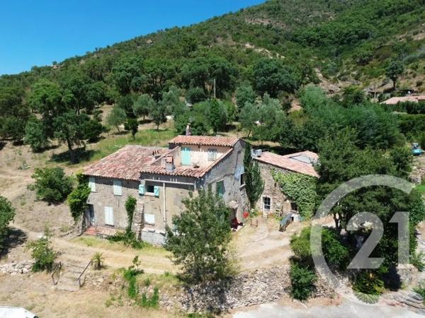 Maison à vendre  6 pièces - 100 m 2   LA GARDE FREINET  - 83