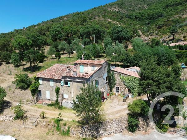 Maison à vendre  6 pièces - 100 m 2   LA GARDE FREINET  - 83