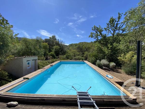 Maison à vendre  6 pièces - 100 m 2   LA GARDE FREINET  - 83