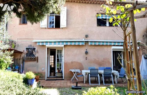 MAISON CENTRE VILLE AVEC GARAGE ET JARDIN A SAINT-MAXIMIN
