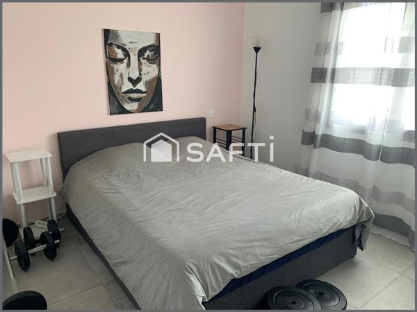 Villa plain-pied récente, 107m2, garage, jardin au calme