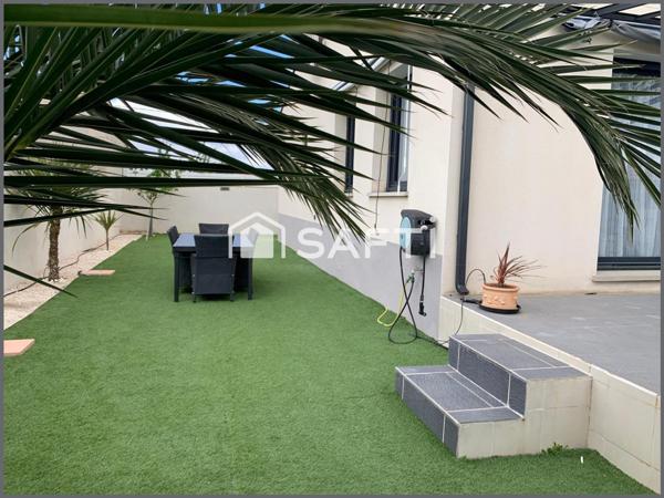 Villa plain-pied récente, 107m2, garage, jardin au calme