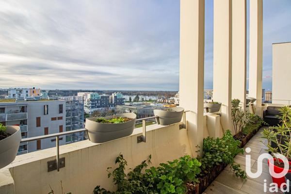 Appartement 6 pièces de 130 m² à Bordeaux (33300)