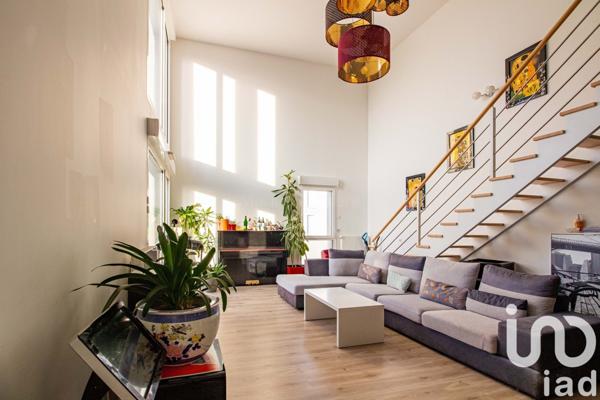 Appartement 6 pièces de 130 m² à Bordeaux (33300)