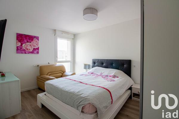 Appartement 6 pièces de 130 m² à Bordeaux (33300)