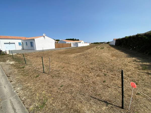 SAINT DENIS - Terrain à bâtir - 425 m²