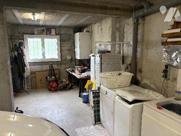 TOURNON Nord-Très belle villa de 161m² sur les hauteurs avec vue dégagée sur une parcelle de 1099m².