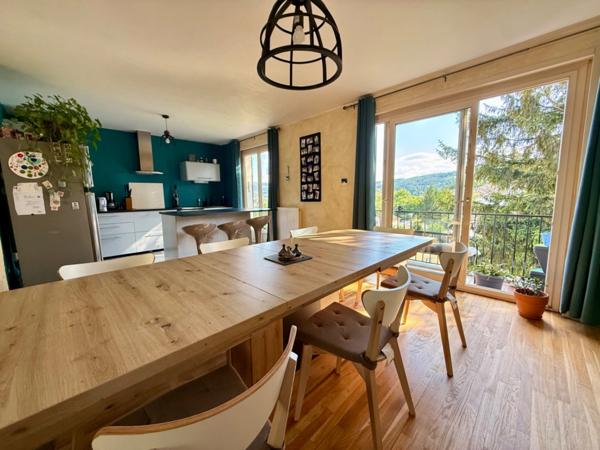 Maison individuelle de 136 m2, 6 pièces  UNIEUX (42)- Hauteurs de Côte Quart