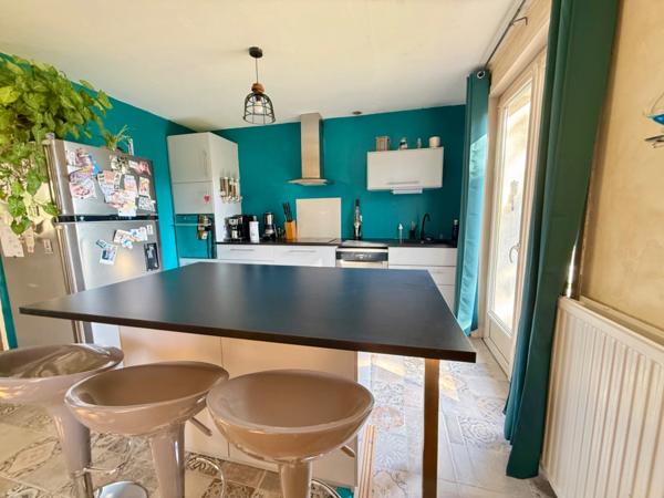 Maison individuelle de 136 m2, 6 pièces  UNIEUX (42)- Hauteurs de Côte Quart