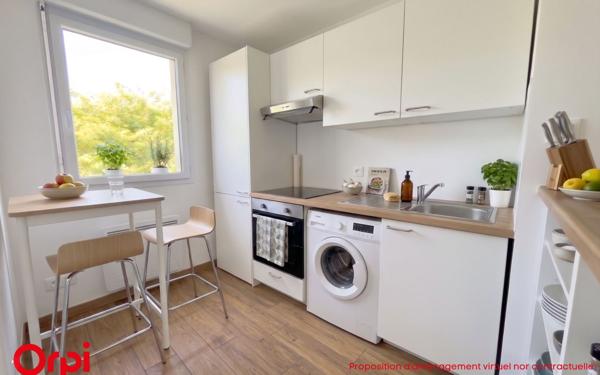 Appartement à vendre    3 pièces • 66,22 m2 Poitiers