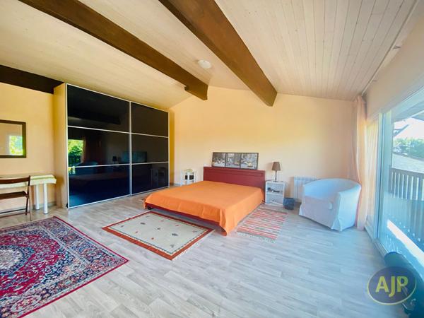 Vente maison Lesparre Medoc : 365 000 € - AJP Lesparre Immobilier