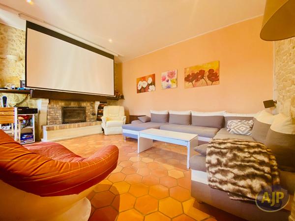 Vente maison Lesparre Medoc : 365 000 € - AJP Lesparre Immobilier