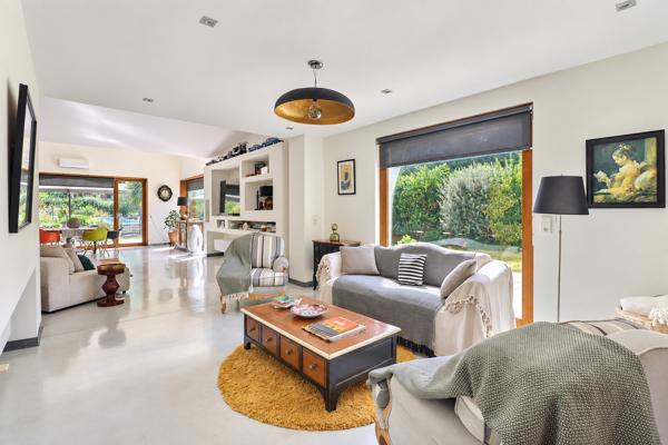 Maison bourgeoise de 237 m² avec piscine