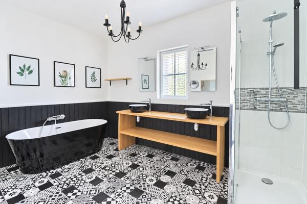 Maison bourgeoise de 237 m² avec piscine