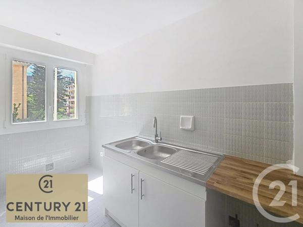 Appartement F2 à vendre  2 pièces - 39,67 m 2   NICE  - 06