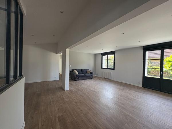 Maison Joli plain-pied de 4 chambres quartier résidentiel et calme 120 m²