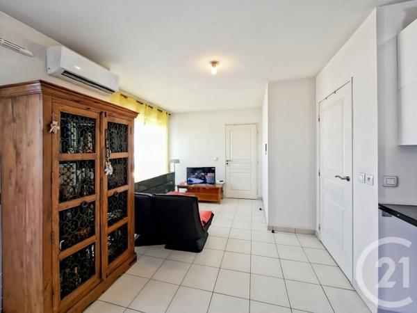 Appartement T2 à vendre  2 pièces - 39,40 m 2   MARSEILLE  - 13010