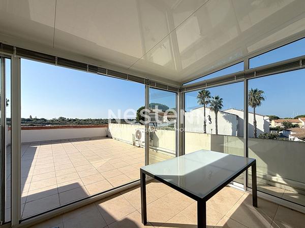 Port Camargue Agréable Appartement de type 3 avec terrasse exceptionnelle et une belle vue dégagée