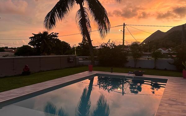 Maison à vendre    5 pièces •  Le Diamant