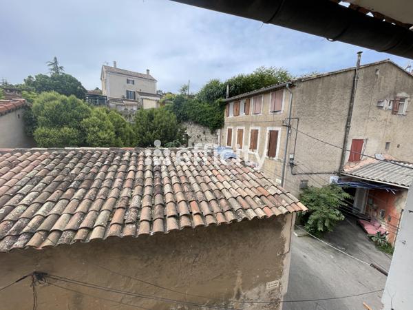 Appartement
         3 pièces
        - 40 m² Exclusivité 74 000 € *
