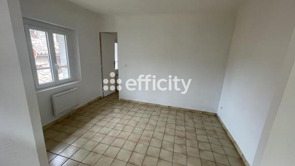 Appartement
         3 pièces
        - 40 m² Exclusivité 74 000 € *
