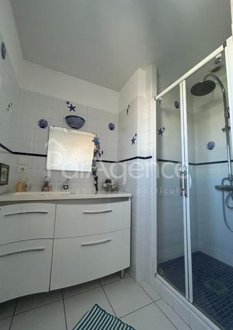 Maison d'architecte avec piscine