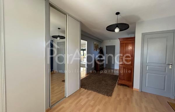 Maison d'architecte avec piscine