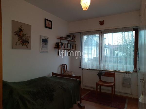 Chaleureuse maison de plain-pied de 134 m² env. sur 8,64 ares