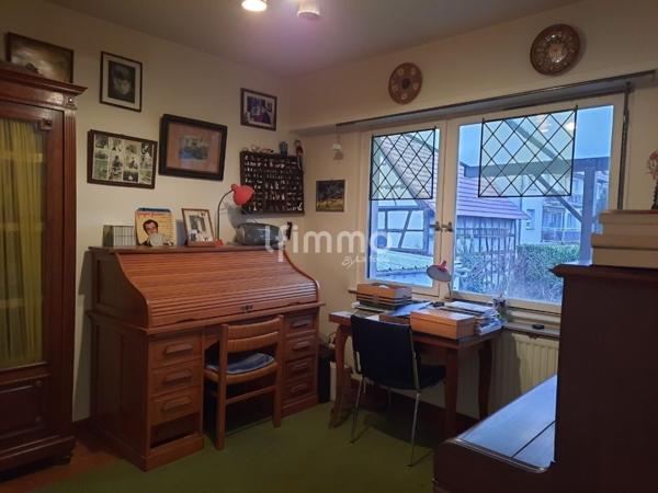 Chaleureuse maison de plain-pied de 134 m² env. sur 8,64 ares