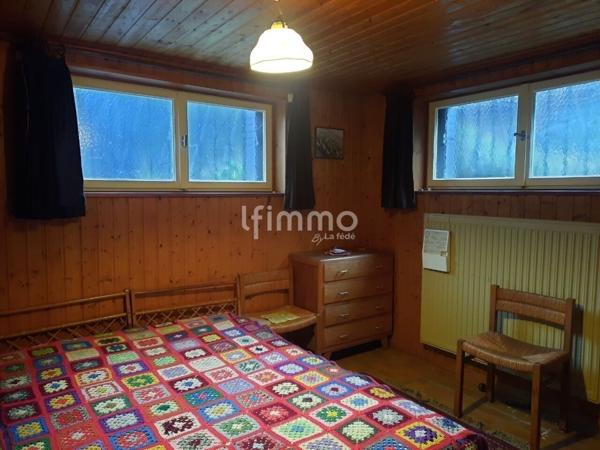 Chaleureuse maison de plain-pied de 134 m² env. sur 8,64 ares