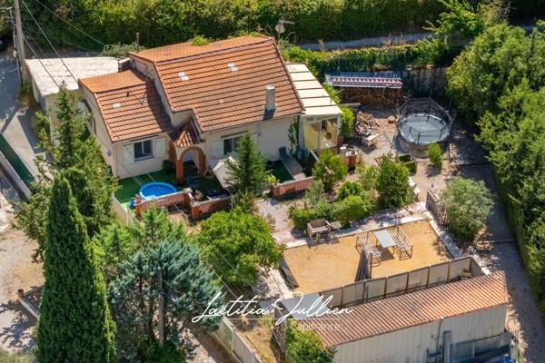 [EXCLUSIVITÉ] Maison de plain-pied + studio indépendant – Terrain plat 906 m² – Proche village d’Éoures