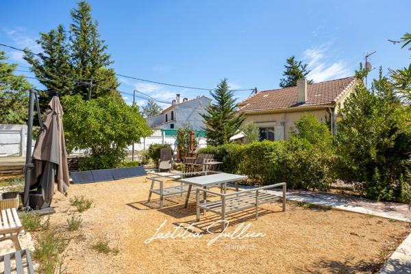 [EXCLUSIVITÉ] Maison de plain-pied + studio indépendant – Terrain plat 906 m² – Proche village d’Éoures