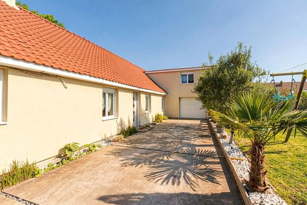 Maison à vendre 6 pièces 143m² Gravelines (59820)