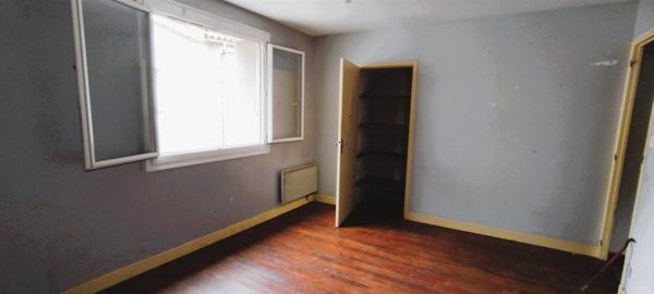 MAISON DE CENTRE-VILLE IDÉALE INVESTISSEUR