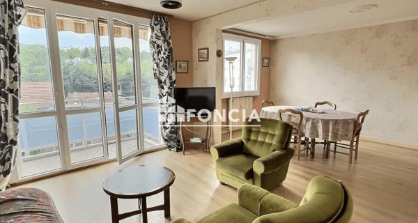 À vendre Appartement 4 pièces 77 m² - Saint-étienne 42000