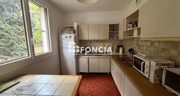 À vendre Appartement 4 pièces 77 m² - Saint-étienne 42000