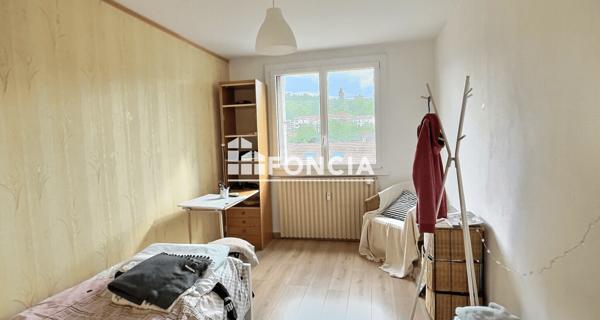 À vendre Appartement 4 pièces 77 m² - Saint-étienne 42000