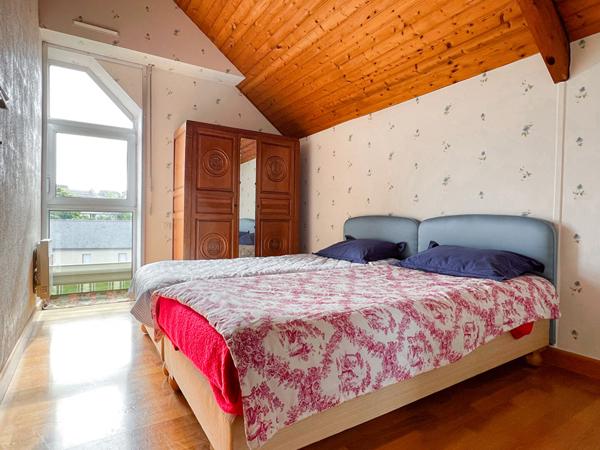 A Vendre Maison Angers - Secteur Roc Epine, 145 m2, 4 chambres, vie de plain-pied, jardin