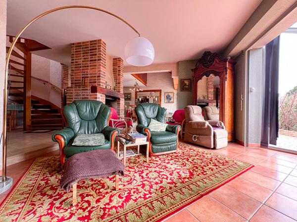 A Vendre Maison Angers - Secteur Roc Epine, 145 m2, 4 chambres, vie de plain-pied, jardin