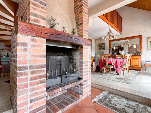 A Vendre Maison Angers - Secteur Roc Epine, 145 m2, 4 chambres, vie de plain-pied, jardin