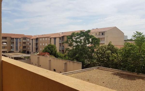 Appartement à louer    1 pièce • 21 m2 Nîmes