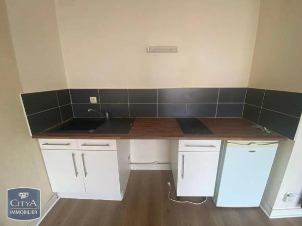 Appartement à louer 1 pièce 25.71m² Cholet (49300)