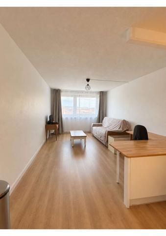STUDIO MEUBLE ENTIEREMENT RENOVE