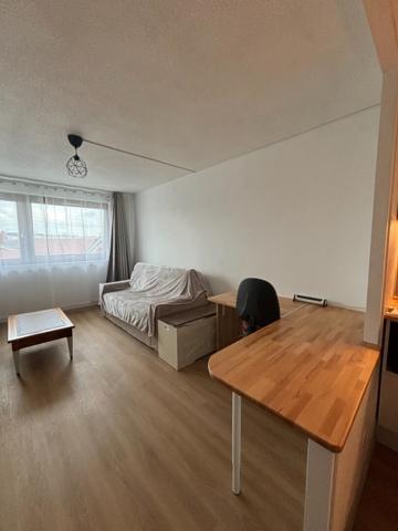 STUDIO MEUBLE ENTIEREMENT RENOVE