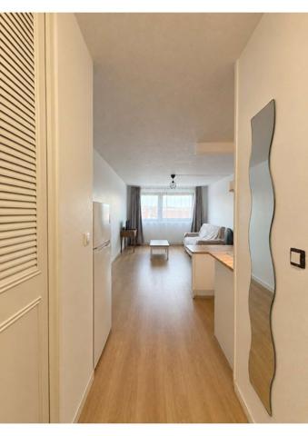 STUDIO MEUBLE ENTIEREMENT RENOVE