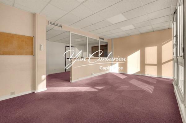 ESPACE PROFESSIONNEL LUMINEUX DE 177,95 M² AU CŒUR DU 31200 TOULOUSE, IDEAL POUR ACTIVITE TERTIAIRE OU PROFESSION LIBERALE